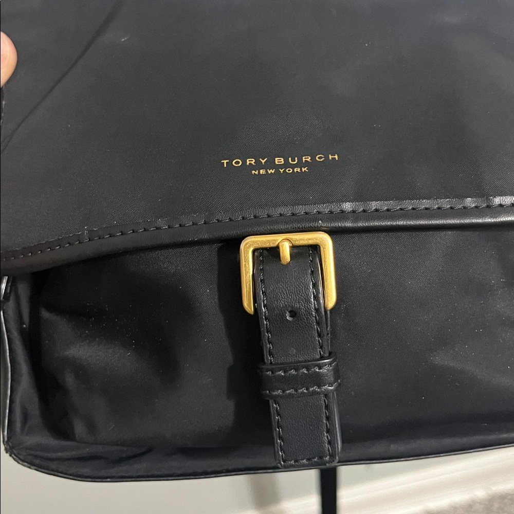 Tory Burch Black Nylon Crossbody with Gold Hardware 58044 Perry purse bag - Picture 4 of 13